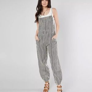 Billabong Wild Endings Overalls - Brand New w/ Tags Size Medium